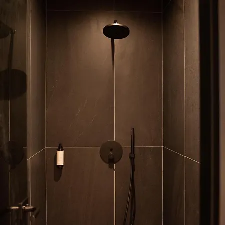 Апартаменти Taskou Luxury *